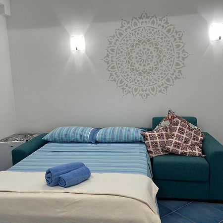 Casa Vacanza Imparo B&B Ischia Esterno foto